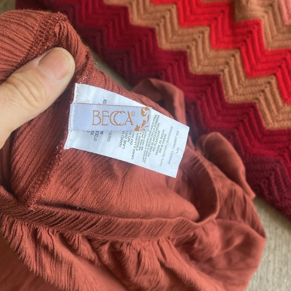 Becca by Rebecca Virtue Ponza Crinkled Rayon Jumpsuit CoverUp Bronze size large - Picture 10 of 12